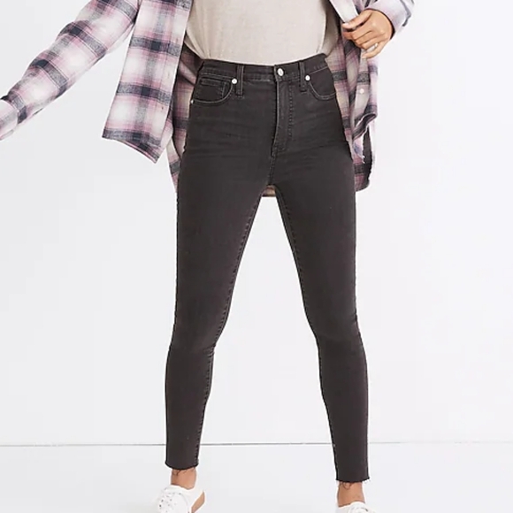 Madewell Black Wash Women's 11"  Raw Hem High-Rise Skinny Jeans | Size 30 - Picture 1 of 11